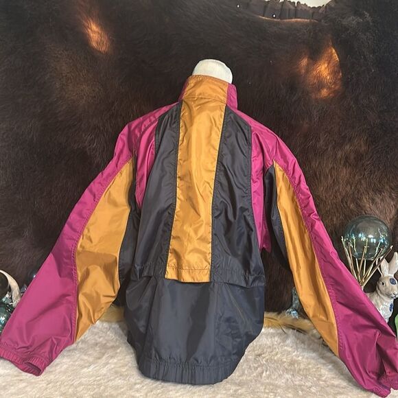 Vintage 1990s Nike windbreaker/track jacket 10/12 (5250) - Picture 4 of 5